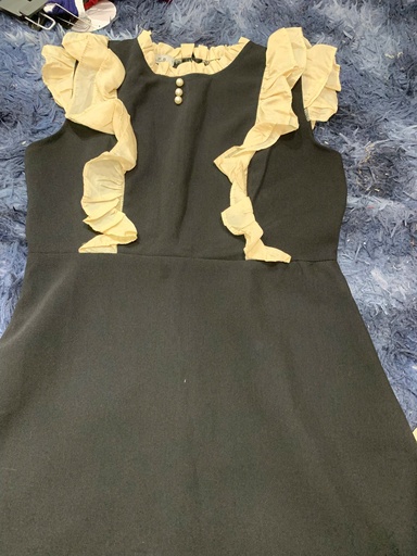 VÁY LIỀN ĐEN CỔ BÈO NTKOANH