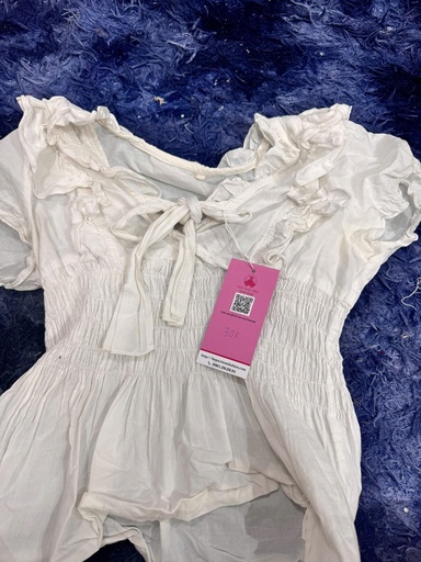 ÁO TRẮNG ĐIỆU ANH