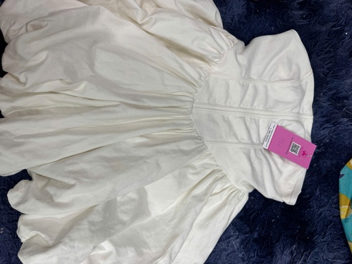 VÁY TRẮNG CUP NGỰC ANH