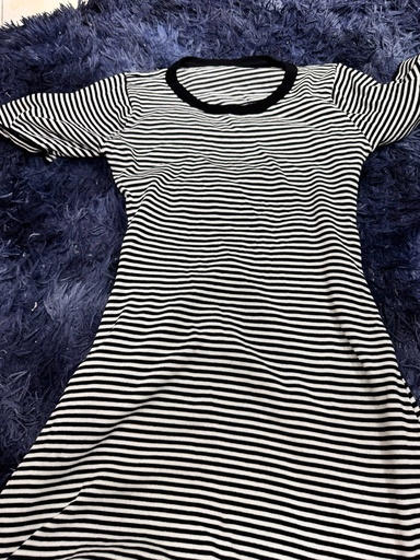 VÁY SUÔNG KẺ NMPHUONG