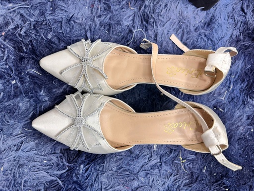 CAO GÓT TRẮNG DIEU