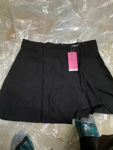 CV ĐEN CHỮ A XUAN