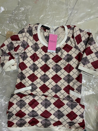 VÁY KẺ Ô VUÔNG ĐỎ KEM XUAN