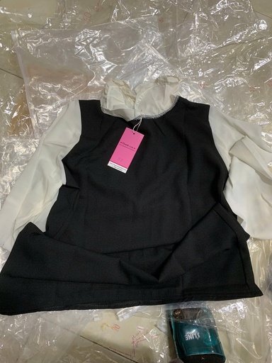 VÁY ĐEN TTRẮNG XUAN