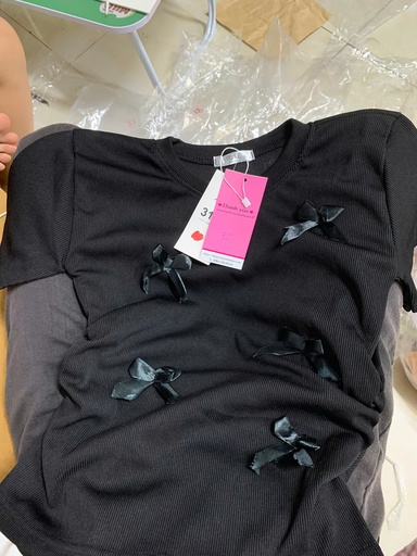 ÁO PHÔNG ĐEN NƠ XUAN