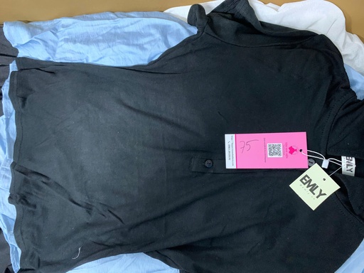 ÁO PHÔNG ĐEN CÓ CỔ THUY