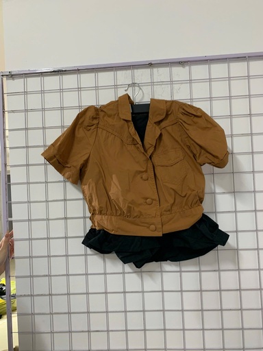 set áo nâu cv đen tay bồng 