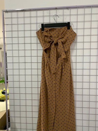 váy nâu châm bi 2 dây