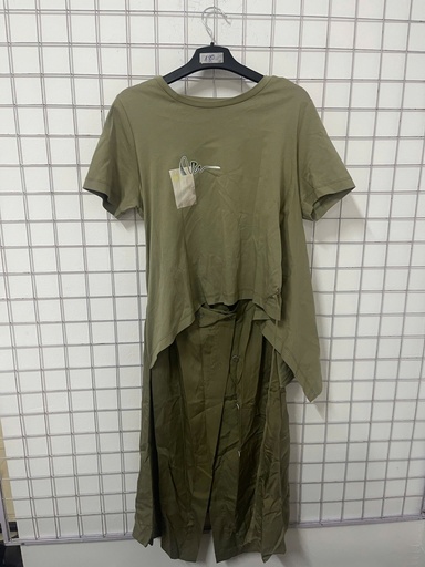 váy xuông xanh kiểu 