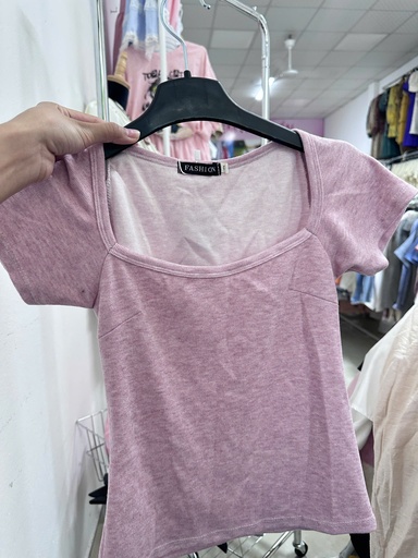 áo crt hồng cổ vuông