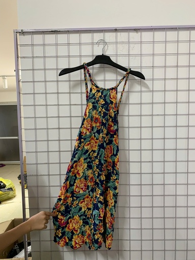 váy 2 dây hoa sắc màu