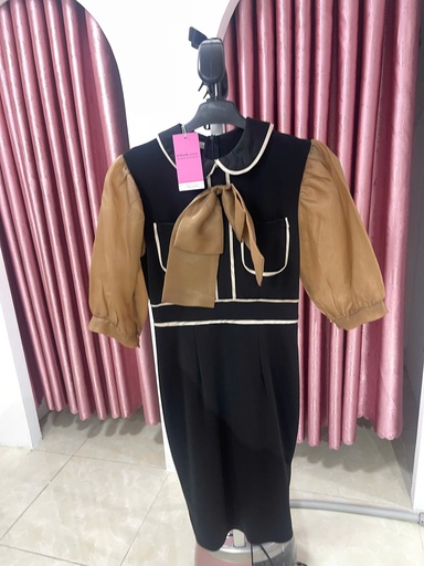 váy đen phối nâu